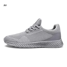 2022 Zapatos para correr Hombres Mujeres Moda gris Hombres Zapatillas de deporte al aire libre Zapatillas deportivas Tamaño 5.5-11