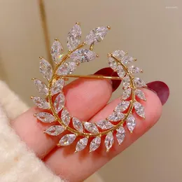 Pins Brooches Fashion Classic Olive Branch Brooch For Women High Quality Gold Plated Sparkling Cubic Zirconia Jewelry Seau22