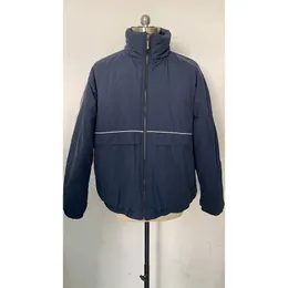 Design de moda masculina de parkas de duas cores