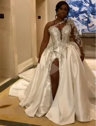 Sjöjungfrun wedding klänning med ta bort tåg puffy slits one shoonr satin spets kristall diamant romantisk svart tjej brudklänningar