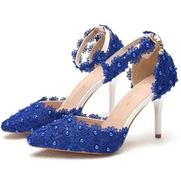 أحذية زفاف زفاف زرقاء مع أحذية الكاحل الخناصة الكعب المدببة بإصبع الزفاف فستان PMPS الذكرى السنوية