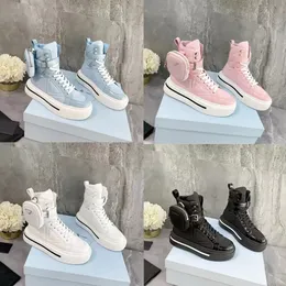 Triangle Boots Women Womens for Designer Re-Nylon Shoes 매크로 스니커 트리플 블랙 흰색 플랫 가죽 트레이너 레이스 업 플랫폼 스니커즈 늪지 트레이너 프라드