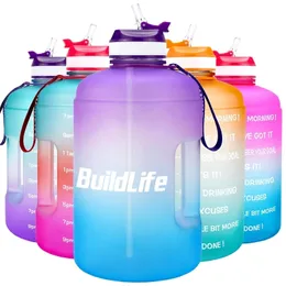 Buildlife 1 Gallon Water Bottle مع Straw Time Marker 3.78L 2.2L 1.3L البلاستيك الحرة سعة كبيرة اللياقة البدنية الرياضة outdoorjugs 220329