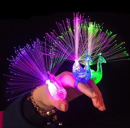Luz de dedo Pavão de estoque Ringos de luz LED coloridos gadgets infantis presentes de brinquedos inteligentes