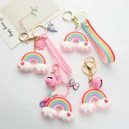 Silikonnyckel för kvinnor Söt skal Rainbow KeyChain Charms Färgglada Bell Keychain biltillbehör smycken