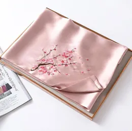Berety jedwabny szalik Mulberry Suzhou haft podwójna warstwowa ręcznie wysunięta długa szal pudełko prezentowe 002berets