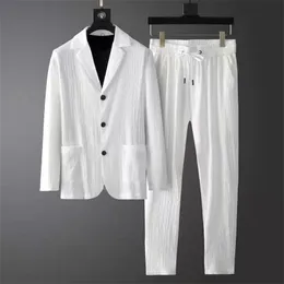 Abiti da uomo Blazer Primavera Estate Abito moda Manica lunga da uomo Abito casual di fascia alta Coreano Slim Bello Set due pezzi Bianco Nero Blazer Pant 220826