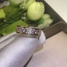 Rings Full Diamond Titanium Steel Sier Love Ring Men and Women Rose Gold Rings for Lovers Couple Jewelry Gift