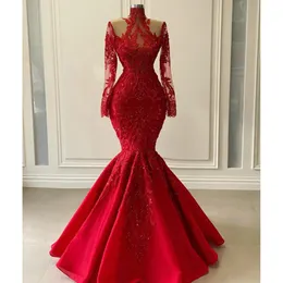 Skromne Red Mermaid Prom Dresses Aplikacje Zroszony Długa Sukienka wieczorowa Custom Made z pełnymi rękawami Formalna Suknia Party