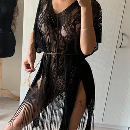 Black Fringe Tassel Lace Crochet Tunic Beach Cover Up Bikini Swimsuit Cover Ups klänning Wear Wear Female V1431 220524