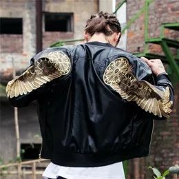 Autumn Winter Classic Brand Men Bomber Leather Jackets Red Black Pu Outwear Gold Wings broderi Punk Motorcykel Slim Coat 201126