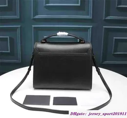 Handväska av god kvalitet fashionabla lyxiga kvinnokedjeväska 578000 ny designer axelväska topp läder handväska 2024