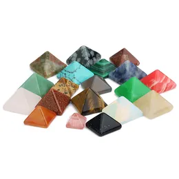 8mm 12mm 14mm Pyramid Natural Stone Crystal Ristningar Stone Craft Square Quartz Turquoise Gemstone Carnelian smycken