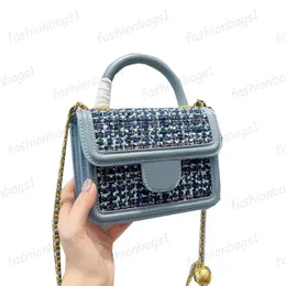 France Women Classic Mini Flap Top Risees Tweed Quild Bag Vanity With Gold Crush Ball Metal Sprzęt Crossbody Caine Cosmetic CoseTical torebka Sacoche 15C 15c