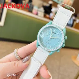 유명한 고급 남성 여성 시계 42mm 고품질 스포츠 거주자 전체 기능 나일론 패브릭 지구 우주 패션 드레스 쿼츠 손목 시계