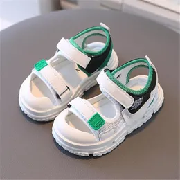 2022 sommar barn skor baby sandaler pu läder barn pojke flickor mjuk strand sandal småbarn spädbarn andas sneakers