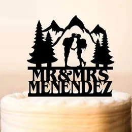 كعكة الزفاف الشخصية Topperbride و Groom المشي لمسافات طويلة الزفاف Mountain Toppertree Cake Topper للحفلة 220618