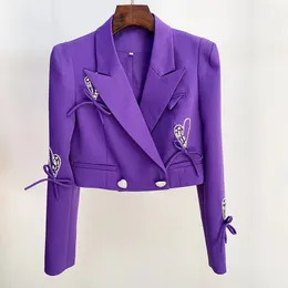 B129 kvinnors designer blazers kläder 2022 vår och höst ny mode europeisk och amerikansk hjärta diamantknapp pärlor båge lös kappa liten kostym kvinnor