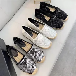 PRA Classic Women Women Bress Shole Shoes Wide Quality Designer Diamond Autumn Printing Hand Made Straw Flatfor