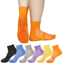 6 Pairs/Lot Anti-slip Socks Kids Adult Non Slip Sticky Grip Floor Socks Baby Child Adult Anti Slip Men and Women Trampoline Sock 220611