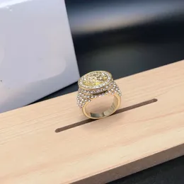 Anéis de noivado femininos clássicos com design de diamante cheio de cabeça de medusa retrato 18K banhado a ouro diamantes medusas joias de designer