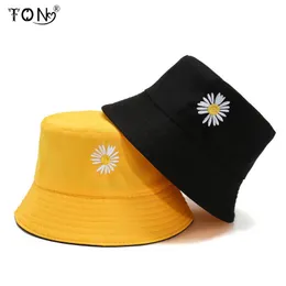 Ton Kobiety kubełko HATS HATROITERY DAISIES CAP DWAISTRIDE WORED Lady Fisherman Hat Panama Casual Hat For Gifts 220513