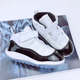 barn Jumpman 11 basketskor Cool Grey XI Cherry jorden Småbarnsskor Bred Space Jam Kids löparskor Sneaker Concord University Röd Gamm Blå Baby Spädbarn 11s