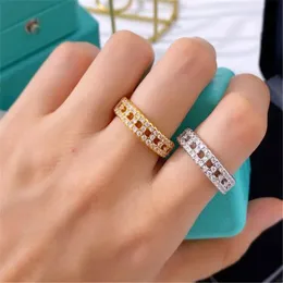 Luxury fashion designers T-grid diamond ring classic hollowed out rings essential gift for men women Jewelry gold and silver 2 colors