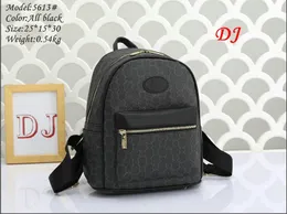 Lyxdesigner mode axel ryggsäck stil väskor handväskor kvinnor reser back pack brev handväska telefon klassisk väska crossbody plånbok 5613# 25cm