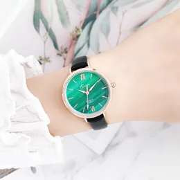 2022 Shengke Quartz WristWatches Relogio Feminino Ladies skórzany zegarek kwarc klasyczne zwykłe zegarki analogowe Kobiety Prosty prezent Q3