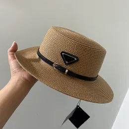 Luksusowi projektanci kapelusz typu Bucket moda letnia słomkowe dopasowane kapelusze wszechstronna czapka ceremonialna na czas wolny