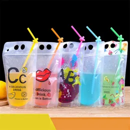 100 Pack New Design 7Style 450ML Plastic Drink Packaging Bag Pouch for Beverage Juice Milk Coffeewith Handle and Holes for Straw 201021