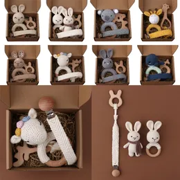 1set Crochet Bunny Baby Teether Rattle Safe Beech Wood Teether Ring Pacifier Clip Chain Set Born Mobile Gym Pedagogisk leksak 220507