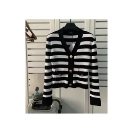 Autunno Inverno Donna Motivo geometrico Maglione Donna Cappotto Ragazza Maglioni caldi Casual Top allentato Cardigan da donna Abbigliamento Outdoor designer di alta qualità Streetwear