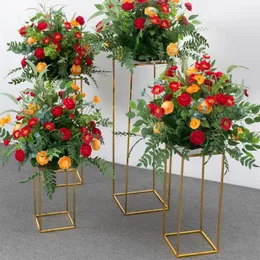 その他の家の装飾結婚式の小道具錬鉄の金色のフレームレセプションエリア花柄のシーンアレンジメントフラワースタンドロードガイド