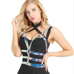 Sexy Kostüme Mode PVC Holographische Kragen Halsband Gürtel Harness Tank Top Frauen Aushöhlen Laser Crop Top Rave Festival