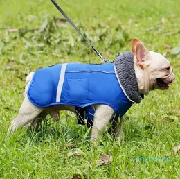 Designer Winter Dog Ubrania Wodoodporne odblaskowe kurtki wyściełane dla średnich 44 s ciepły grube polarowa płaszcz dla zwierząt regulowany 2202212410877