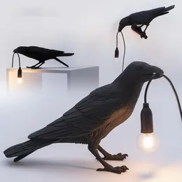Table Lamps Nordic Designer LED Little Bird Modern Resin Crow Desk Lamp For Study Bedroom Home Decor Art Light FixturesTable