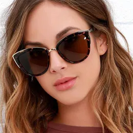 Okulary przeciwsłoneczne 2022 Nuevo Diseñador De La Marca Ojo Gato Gafas Sol Las Mujeres Metal Vintage Para Espejo Retro Lunet D