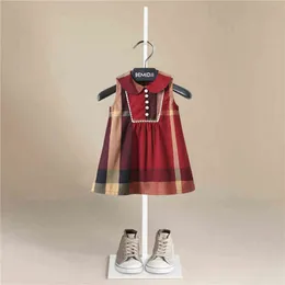 Flickan Plaid Dress Fashion Princess Summer Outfit Causal Cute Kids Button Clothing for Lace Birthday Party Uniform Wear G220506