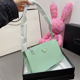 2022新しいLuxurys Designers Bags HandBag Tote Hobo Purses Wallet Crossbody Bag Clutch Bagsファッションカードホルダーショルダーバッグ高品質05