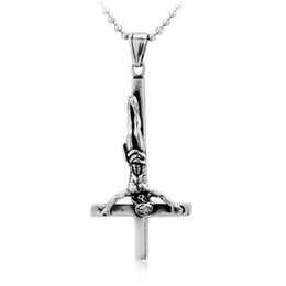 Pendant Necklaces Fashion Classic Religious Style Gold Plated Inverted Cross Necklace Men's Punk High Quality Metal Casual Jewelry GiftP