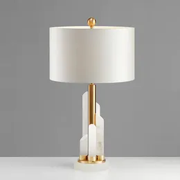 Table Lamps American Light Luxury Jade Stone Pillar Living Room Lamp Personality Designer Sample Simple Modern Bedroom Bedside LaTable