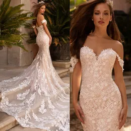 Sexy Mermaid Wedding Dresses V Neck Lace Beads Appliques Sleeveless Off Shoulder Strapless Long Length Train Beach Wedding Dress Sexy Boho Bridal Gowns Plus Size