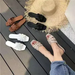 Lüks Üst Moda Kadın sandalet Yaz terlik Haraç Nu Pieds deri slaytlar terlik Bayan Plaj Sandalet Rahat Terlik Konfor Daireler CL01