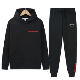 Survêtements 2023 Mens Set Designer Survêtements Mens Sweat à capuche Ensembles Jumpers Survêtement avec broderie Budge Sweats à capuche Pantalons Hommes Femmes Caillot approprié