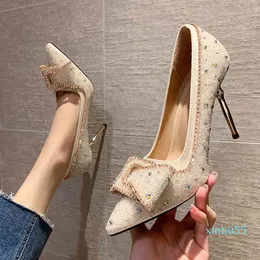 Kristal Luxe Hoge Stijl Lovertjes Doek Vrouwen Bruiloft Schoenen Mode Kristal Ondiepe Sandalen Puntige Vrouw Hoge Hakken Schoenen