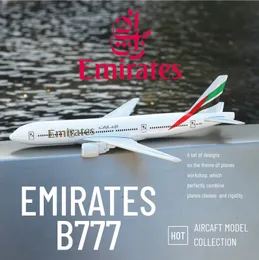 Emirates Airlines A380 B777 Avião da liga do avião Diecast Plano de aviação Crianças colecionáveis ​​carros de carro brinquedos para meninos 220707