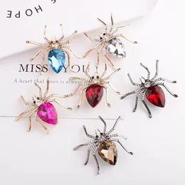 Broszka Moda Pająk Kryształ Broszki Rhinestone Insect Pins Biżuteria Ślubna Zespół Dress Coat Broszka Pin Akcesoria