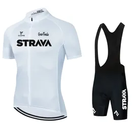 Mężczyźni Summer Short Sleeve Jersey Zestaw Maillot Ropa Ciclismo Rower zużycie oddychające ubrania rowerowe 220624